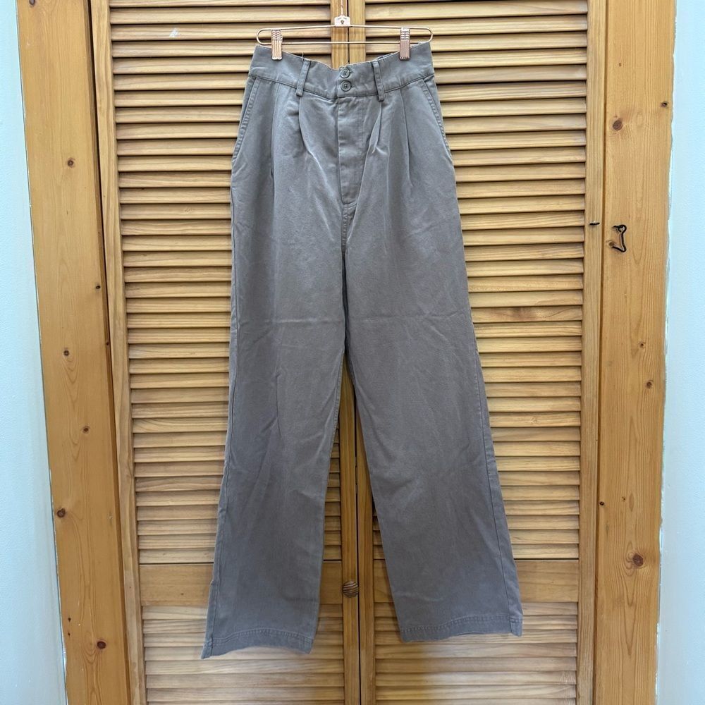 Mate the label women’s wide legged pants size small